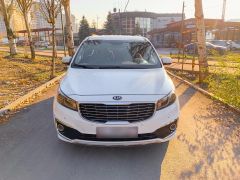 Фото авто Kia Carnival