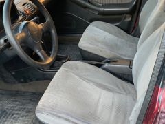 Photo of the vehicle Mazda 323