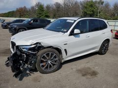 Photo of the vehicle BMW X5