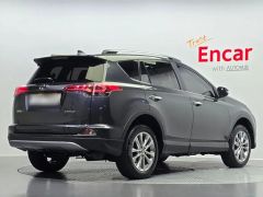 Сүрөт унаа Toyota RAV4