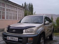 Сүрөт унаа Toyota RAV4