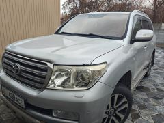 Photo of the vehicle Toyota Land Cruiser