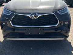 Photo of the vehicle Toyota Highlander