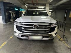 Сүрөт унаа Toyota Land Cruiser