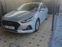 Photo of the vehicle Hyundai Sonata