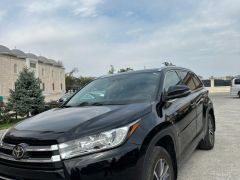 Сүрөт унаа Toyota Highlander