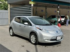 Сүрөт унаа Nissan Leaf