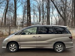 Photo of the vehicle Toyota Estima