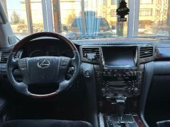 Сүрөт унаа Lexus LX