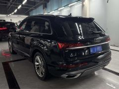 Фото авто Audi Q7