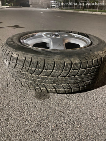 Tires - Продам комплект зимних шин с дисками на Хонду Фит R14, цена 35.000с