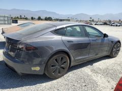 Фото авто Tesla Model S