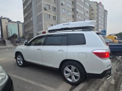 Сүрөт унаа Toyota Highlander