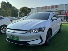 Сүрөт унаа BYD Qin