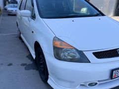 Сүрөт унаа Honda Stream