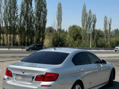 Photo of the vehicle BMW 5 Series