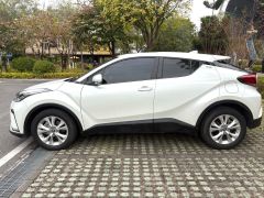 Сүрөт унаа Toyota Izoa