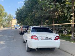 Сүрөт унаа Daewoo Nexia