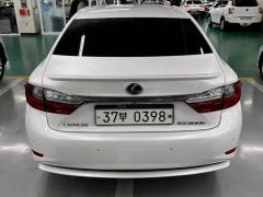 Сүрөт унаа Lexus ES