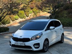 Сүрөт унаа Kia Carens