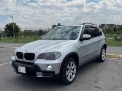 Photo of the vehicle BMW X5