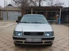 Photo of the vehicle Audi 80