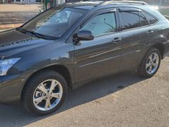 Photo of the vehicle Lexus RX