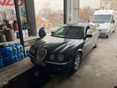 Photo of the vehicle Jaguar S-Type