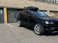 Photo of the vehicle BMW X5