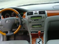 Photo of the vehicle Lexus ES