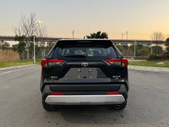 Сүрөт унаа Toyota RAV4