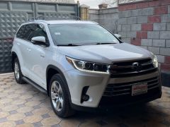 Сүрөт унаа Toyota Highlander