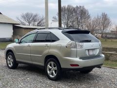 Photo of the vehicle Lexus RX