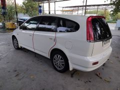 Сүрөт унаа Honda Stream