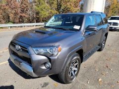 Photo of the vehicle Toyota 4Runner