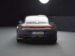 Photo of the vehicle Porsche 911