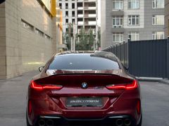 Photo of the vehicle BMW M8