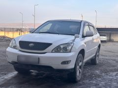 Сүрөт унаа Toyota Harrier