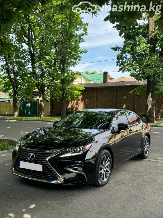 Lexus ES