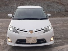 Фото авто Toyota Estima