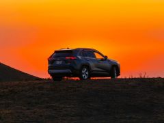 Фото авто Toyota RAV4