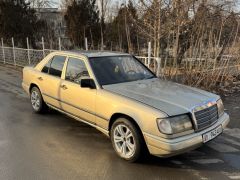 Сүрөт унаа Mercedes-Benz W124