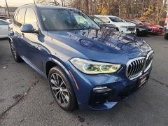 Photo of the vehicle BMW X5