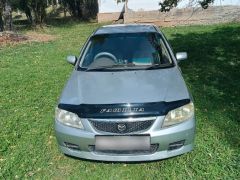 Photo of the vehicle Mazda Familia