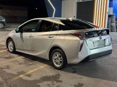 Сүрөт унаа Toyota Prius