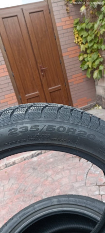 Tires - Продаю зимнюю резину 235/50/20