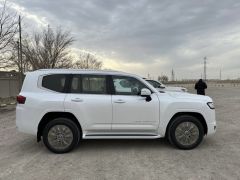 Сүрөт унаа Toyota Land Cruiser