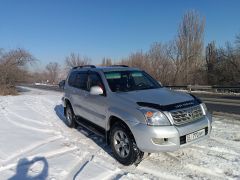 Сүрөт унаа Toyota Land Cruiser Prado