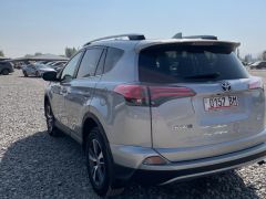 Сүрөт унаа Toyota RAV4