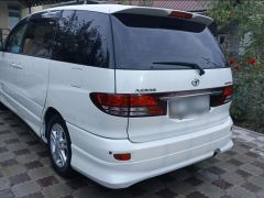 Photo of the vehicle Toyota Estima